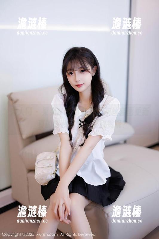 秀人网-果果Nikki 秀人网 - 果果Nikki每次的灰丝套图更新,真的要从哪个角度欣赏呢?