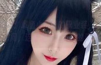 最新图片：章鱼小童谣的职业装，让我忍不住想问，这衣服是返工时的选择吗？