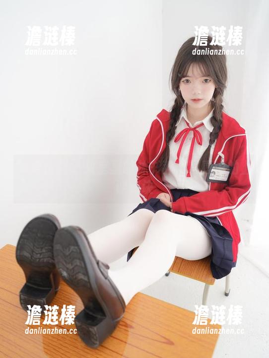 紧急企划-林书辞 紧急企划 - 教室里的林书辞:写真中的上课秘诀