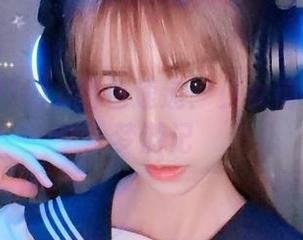 绮太郎kitaro图包速递:少女前线的奇塔梦游记