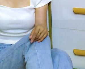 绮梦摄影 – 露露裤里丝合集，下载前准备好麻烦你的朋友！