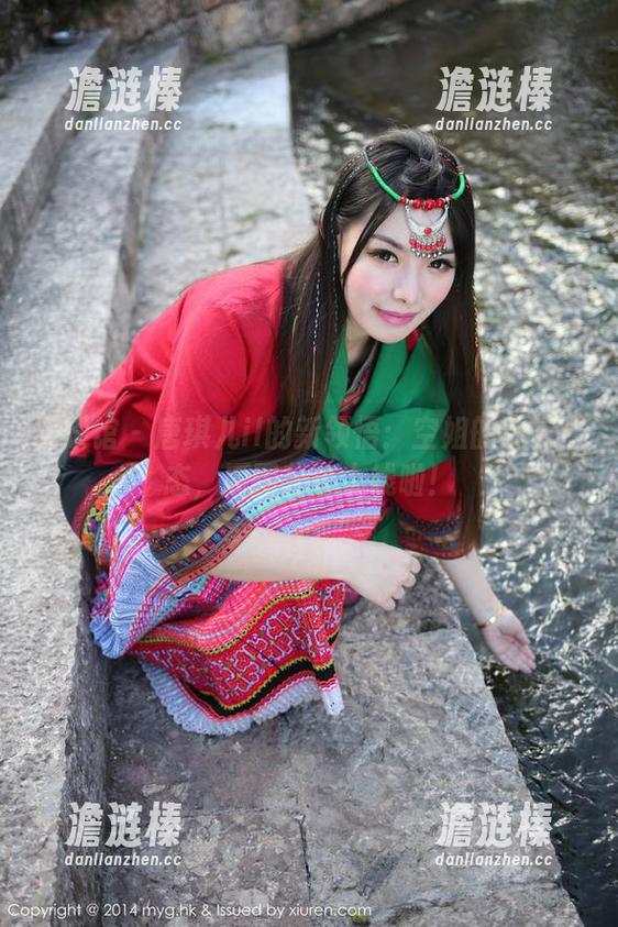 美媛馆 - 唐琪儿il的新领悟：空姐的迷人姿态，原图分享上线啦！