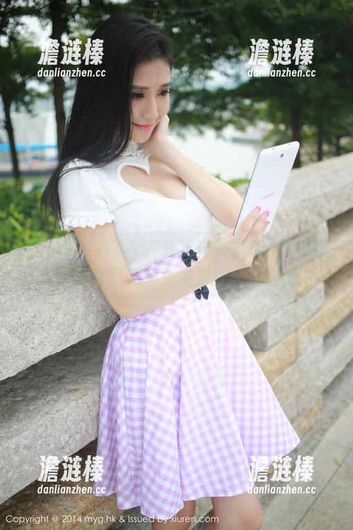 美媛馆 - 王馨瑶户外写真，图集里的风多大？我敢打赌她头发是狂风来毁的！