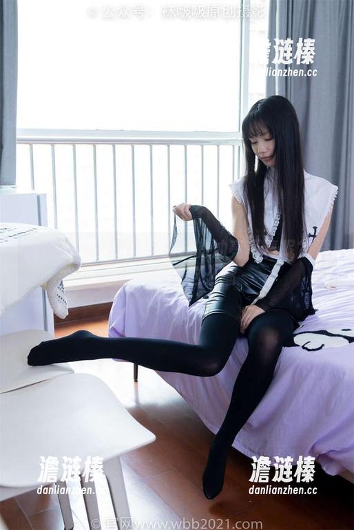 袜啵啵 - 誰能拒绝苏苏的油亮写真呢？没想到玩的还这么溜～