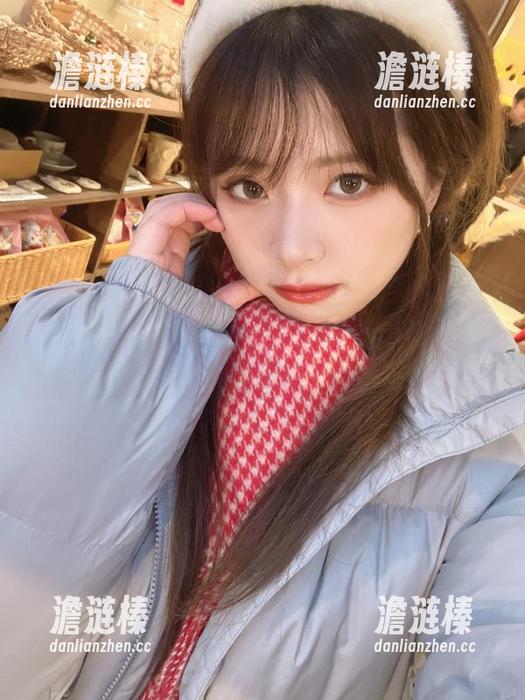 私房写真全集：闪月半和高跟鞋的该挺起去哪儿？