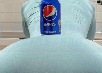 微密圈 – 陈大小姐带来的私拍,连体衣让人忍不住想多看几眼。