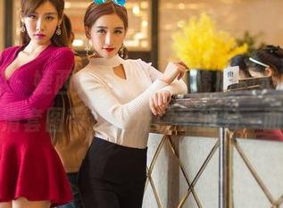 青豆客 – 婕西儿jessie的棉袜跑步间谍:高清套图带你揭开袜子的另一面!