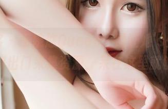 青豆客 – 王婉悠Queen:别让她’s少女美图逼你出门采集资源,呆在这里就够了。