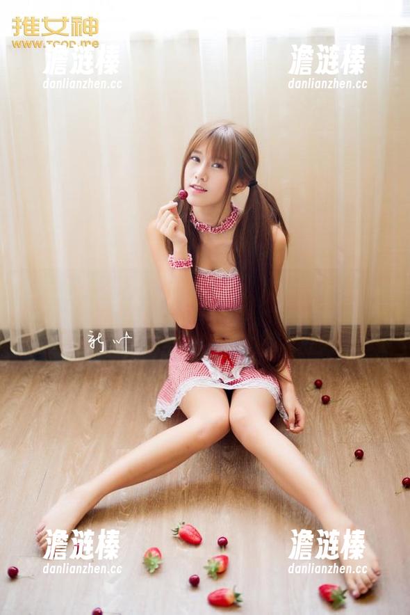 青豆客-莫雅淇 青豆客 - 原图优雅闪现:看莫雅淇的水手服,心里在狂想她会不会在海面上撒网。