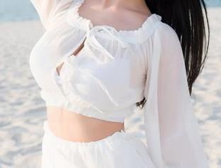 魅妍社 – Ashely丽丽的浴室写真：水汽缭绕间的轻松一瞥