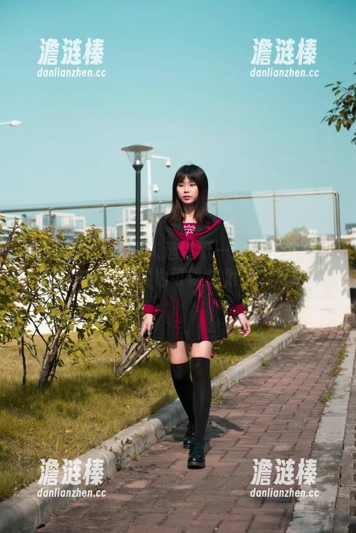 魔镜街拍-曼曼 魔镜街拍 - 写真人选壁纸—我觉得就是看曼曼的旅拍其实也可以成为自家风格!